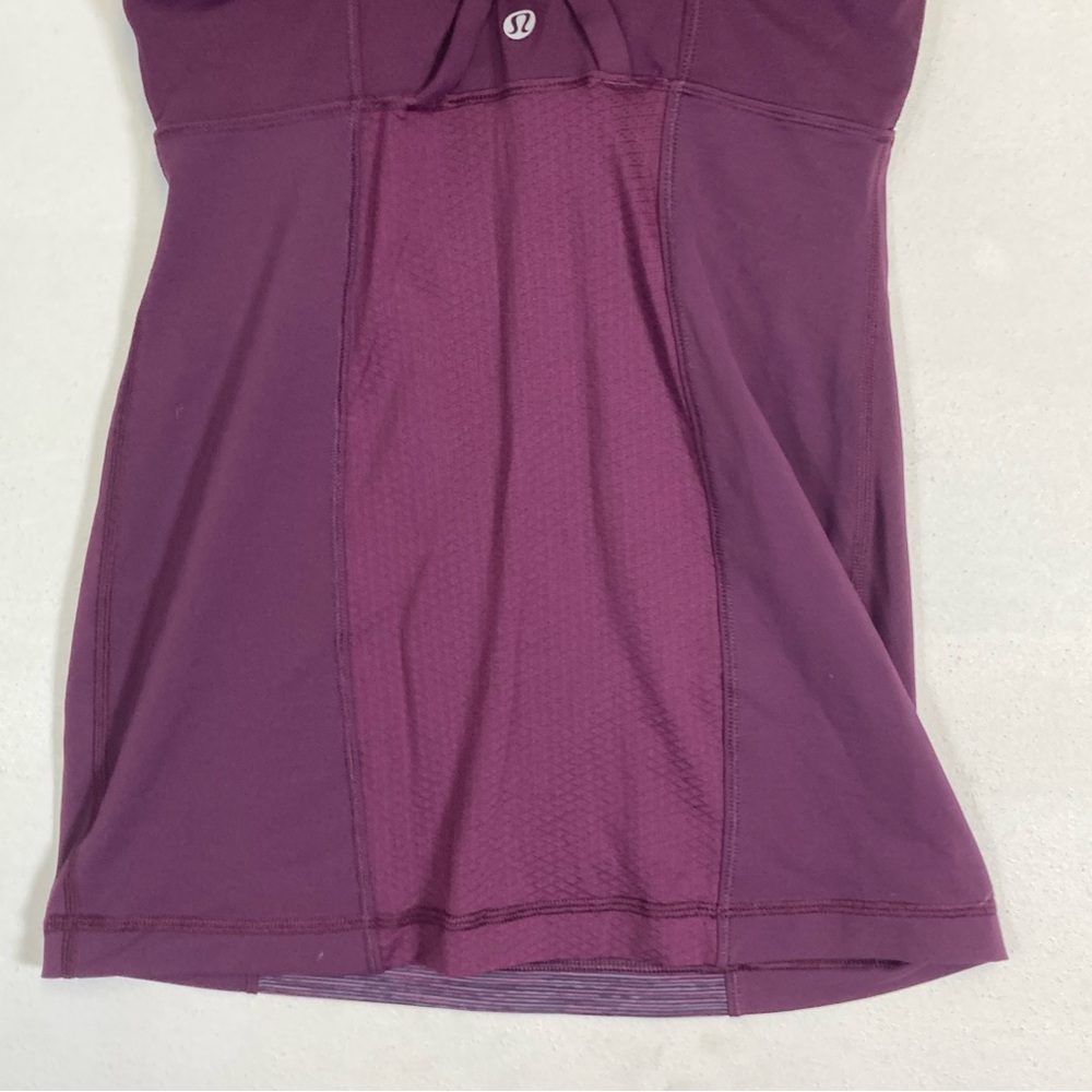 Lululemon Energy Tank Top Women’s Size 8 Purple Striped Gym Yoga Running Sport - Picture 7 of 11